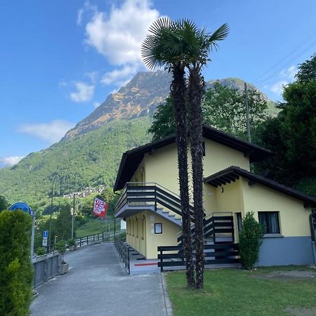 Osteria Posse Hotell Lavertezzo Exteriör bild