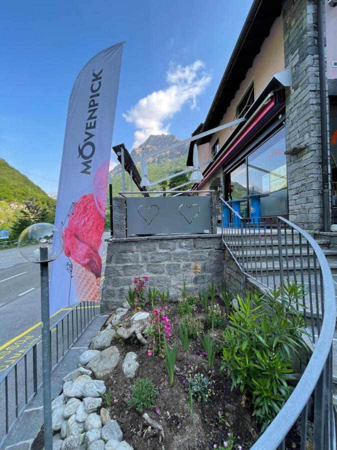 Osteria Posse Hotell Lavertezzo Exteriör bild