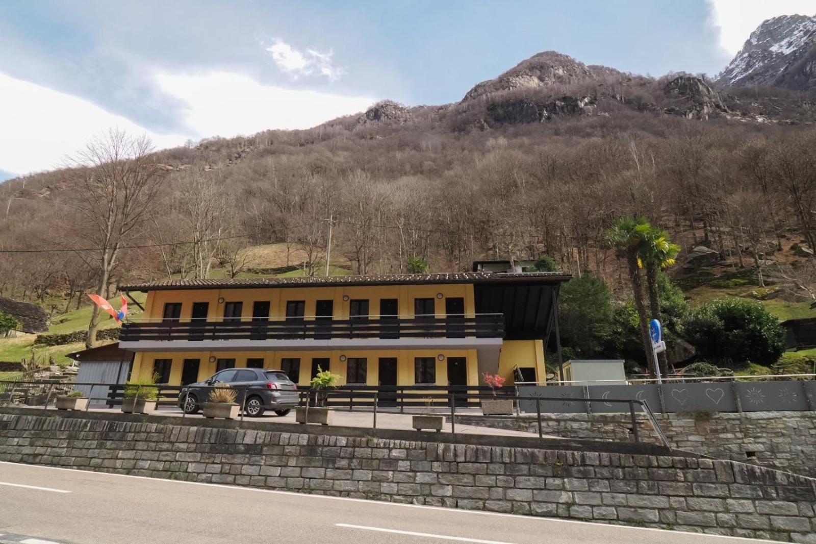 Osteria Posse Hotell Lavertezzo Exteriör bild